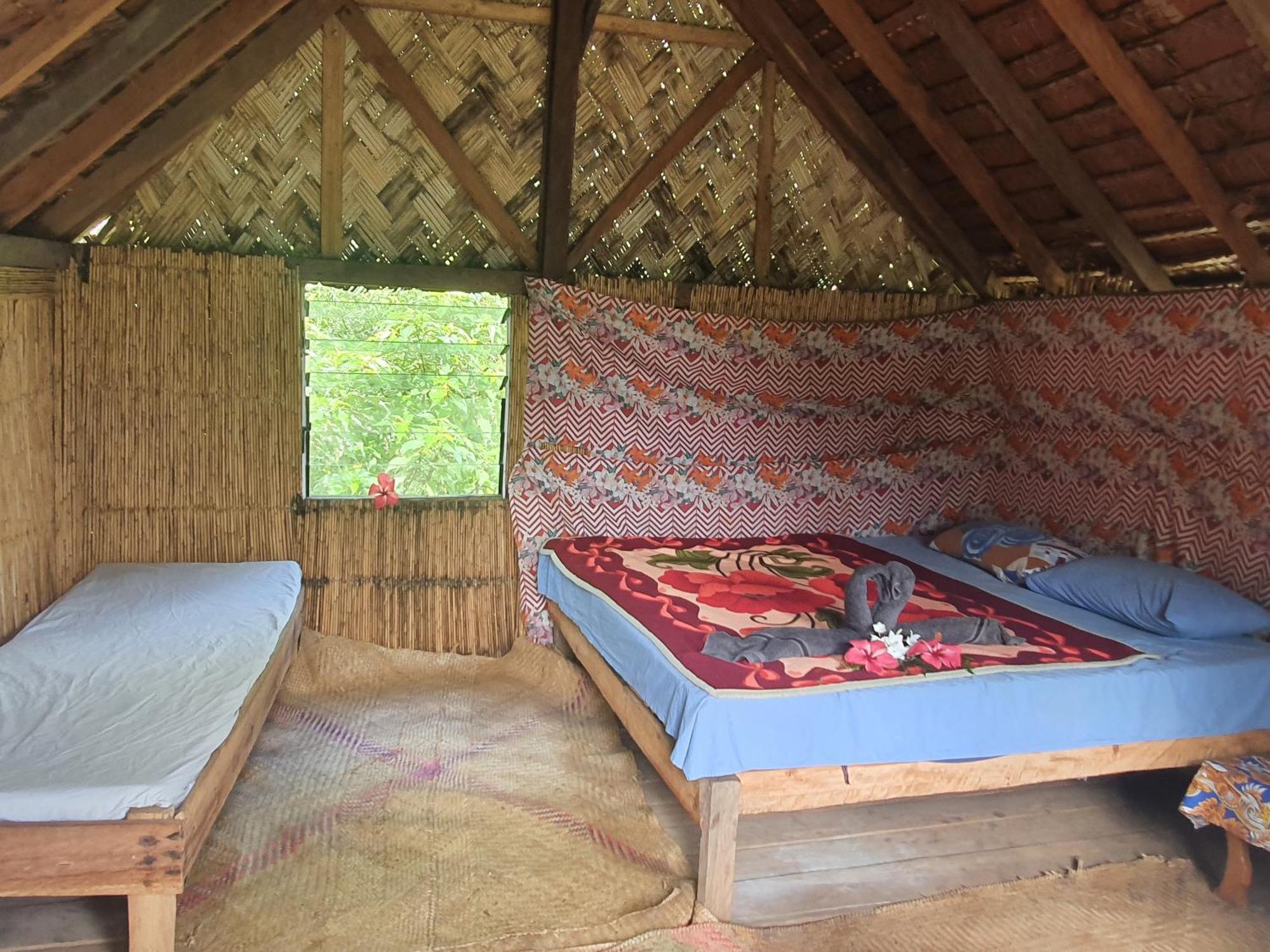 Island Paradise Bungalows Lenkuru Экстерьер фото